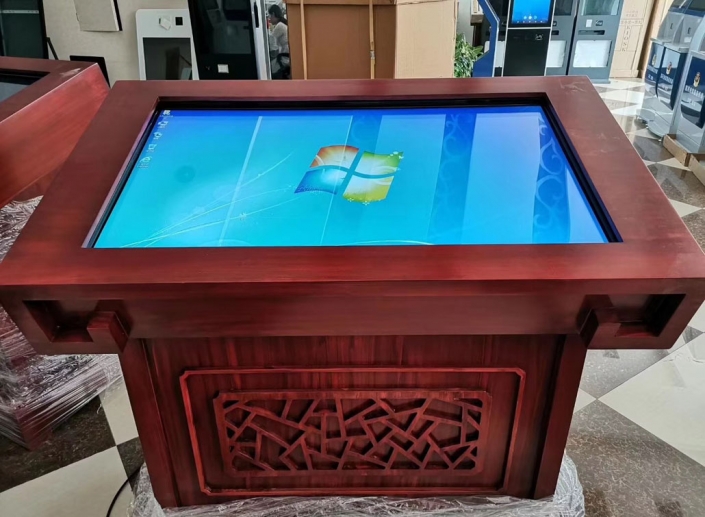 Multitouch Screen Table