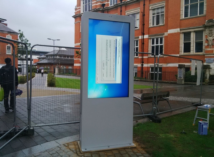 digital signage outdoor stand