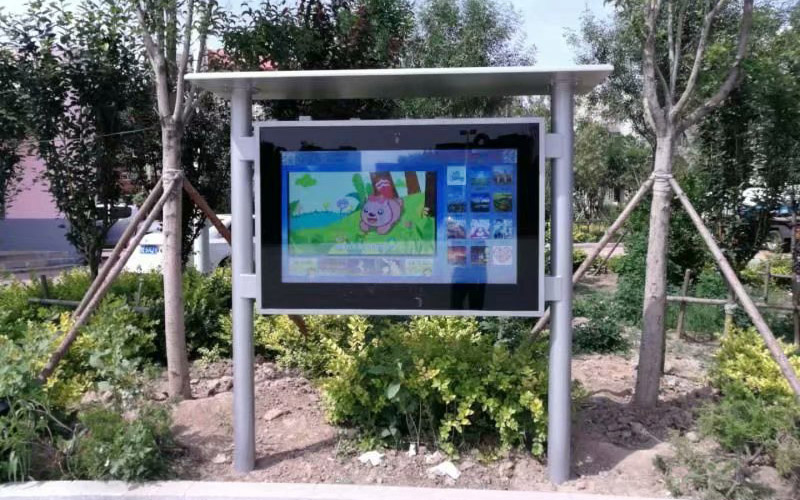 outdoor lcd signage